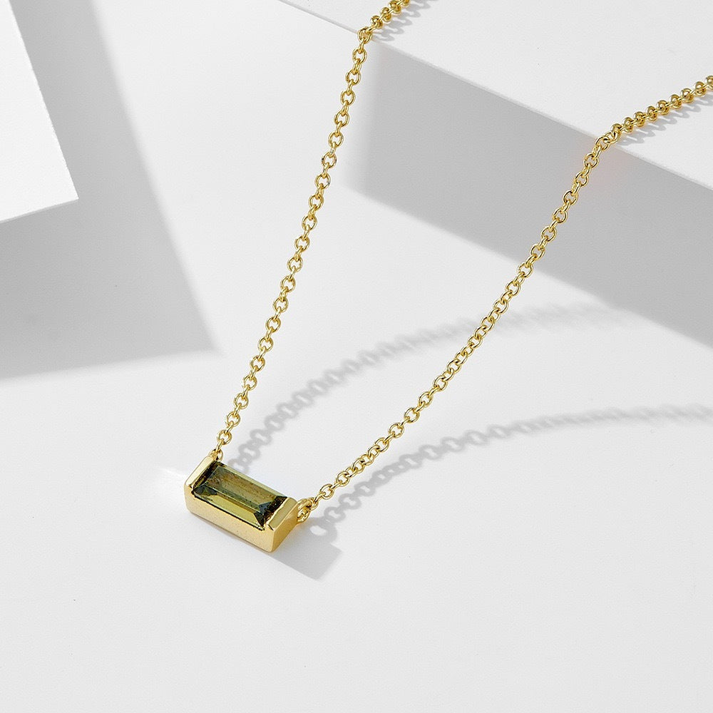 Dainty Baguette Birthstone Necklace - Gold