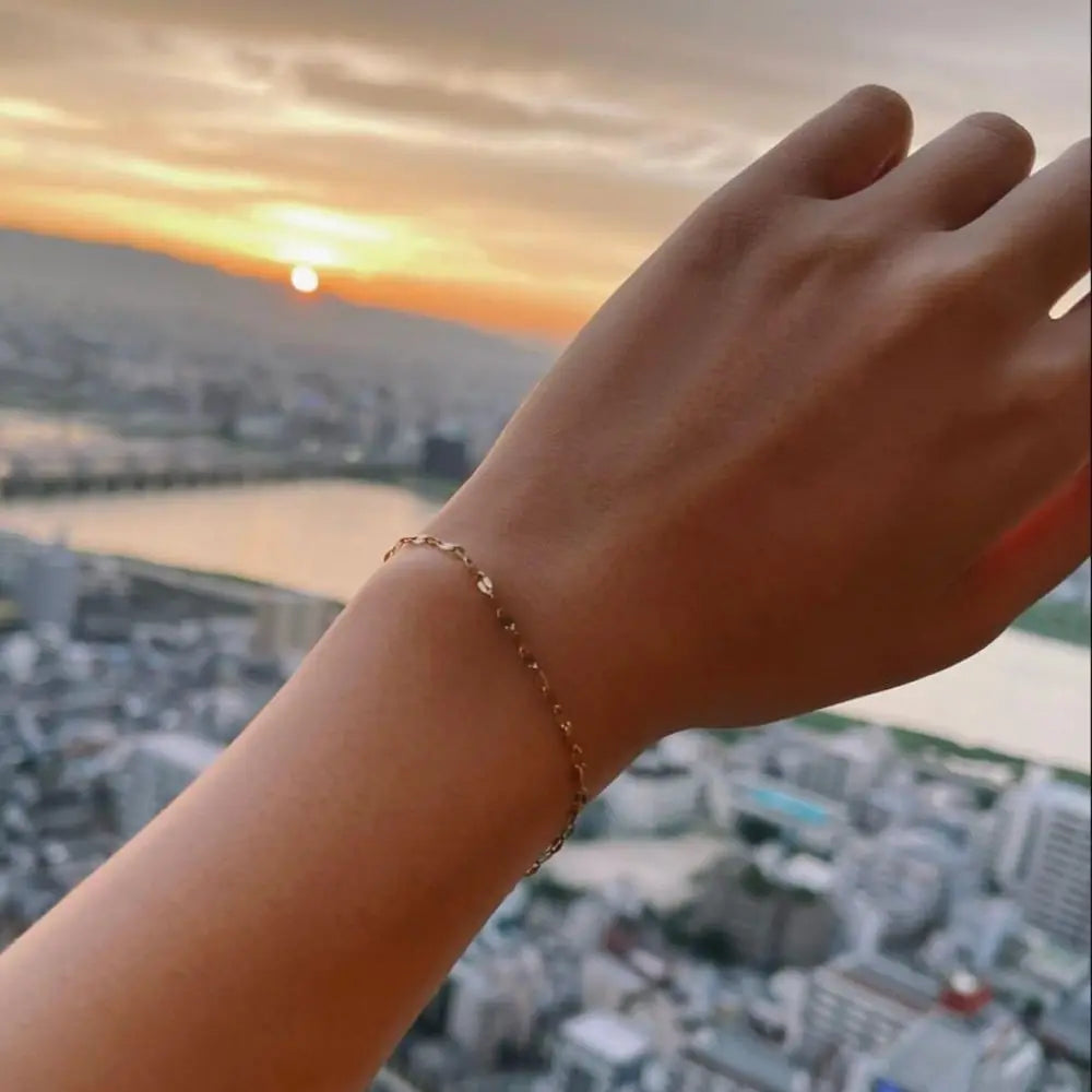 Adjustable Dainty Bracelet- Gold