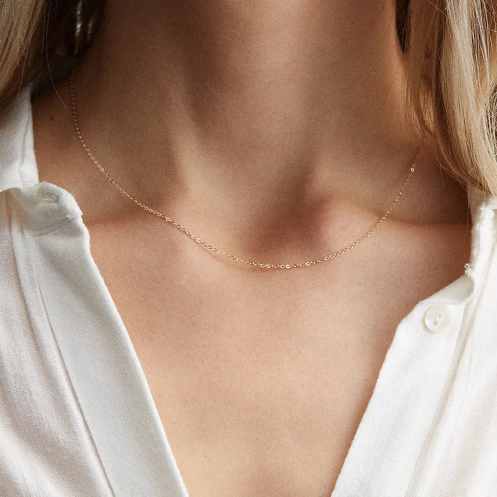 Classic Dainty Necklace - Gold