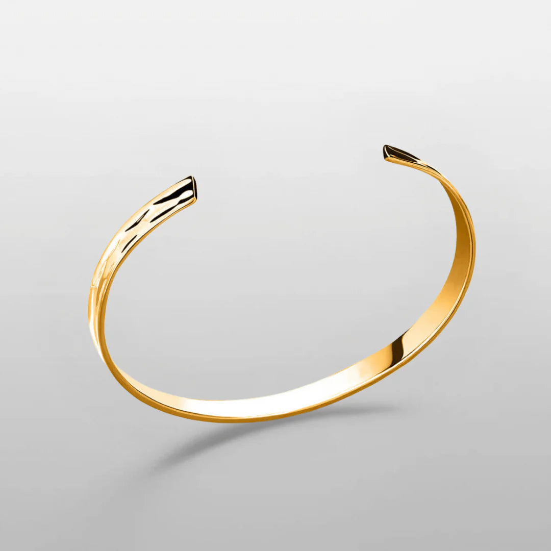Cuff Bracelet - Gold - BRAVAN Cuff Bracelet - Gold  (Store description)