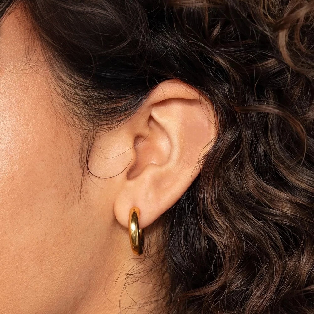 Huggie Hoop Earrings – Gold