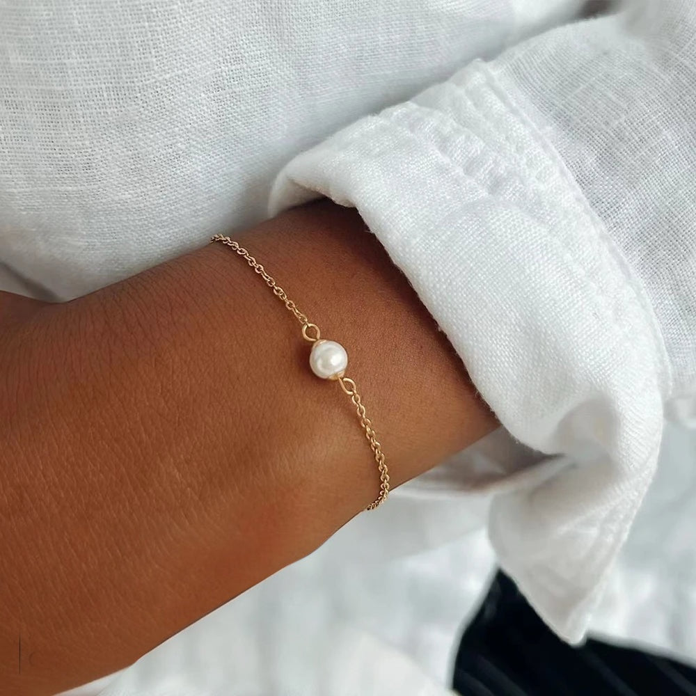 Single Pearl Bracelet - Gold