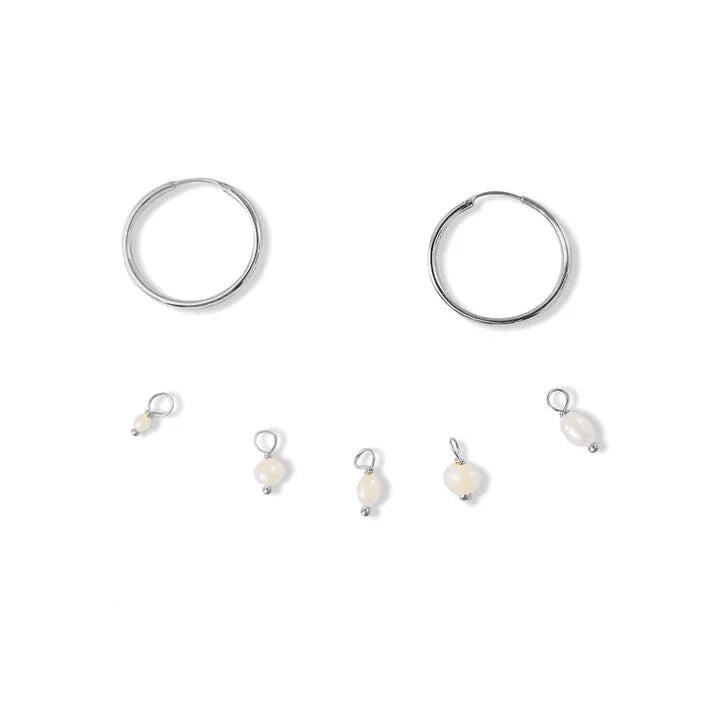 5pc Freshwater Pearl Earrings - Gold