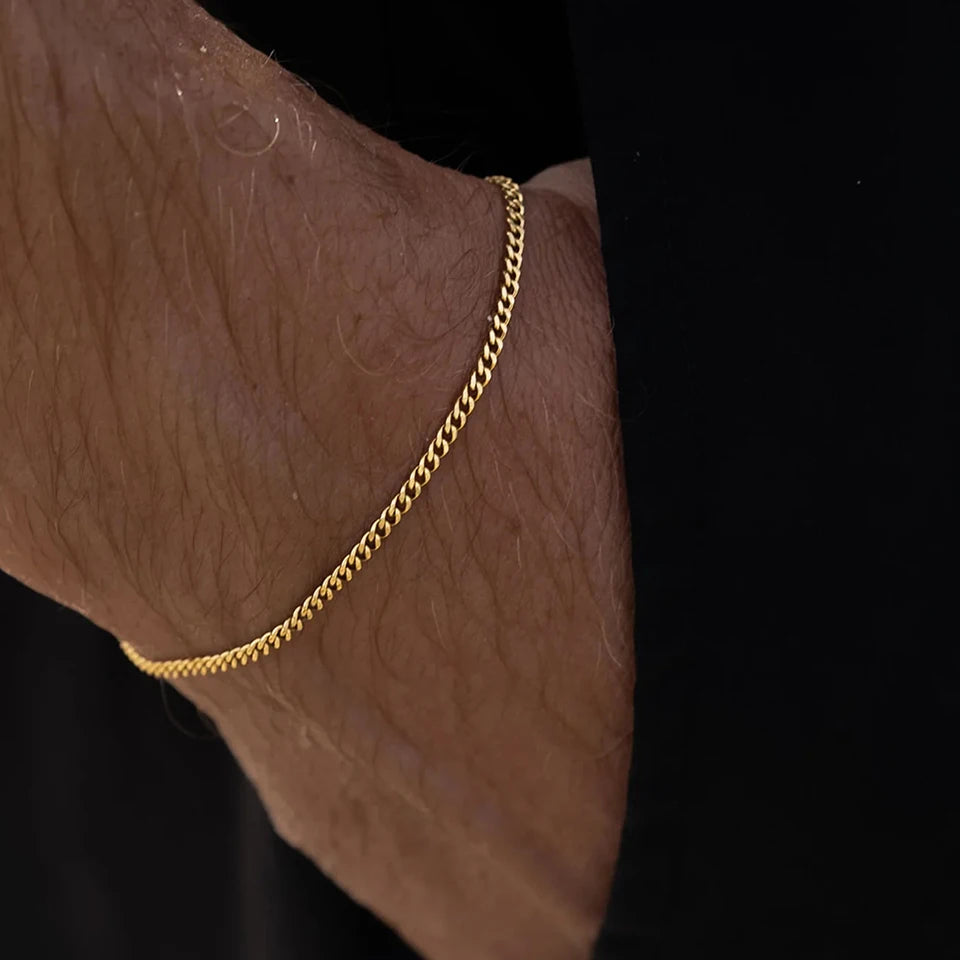 Cuban Bracelet - Gold - BRAVAN Cuban Bracelet - Gold  (Store description)