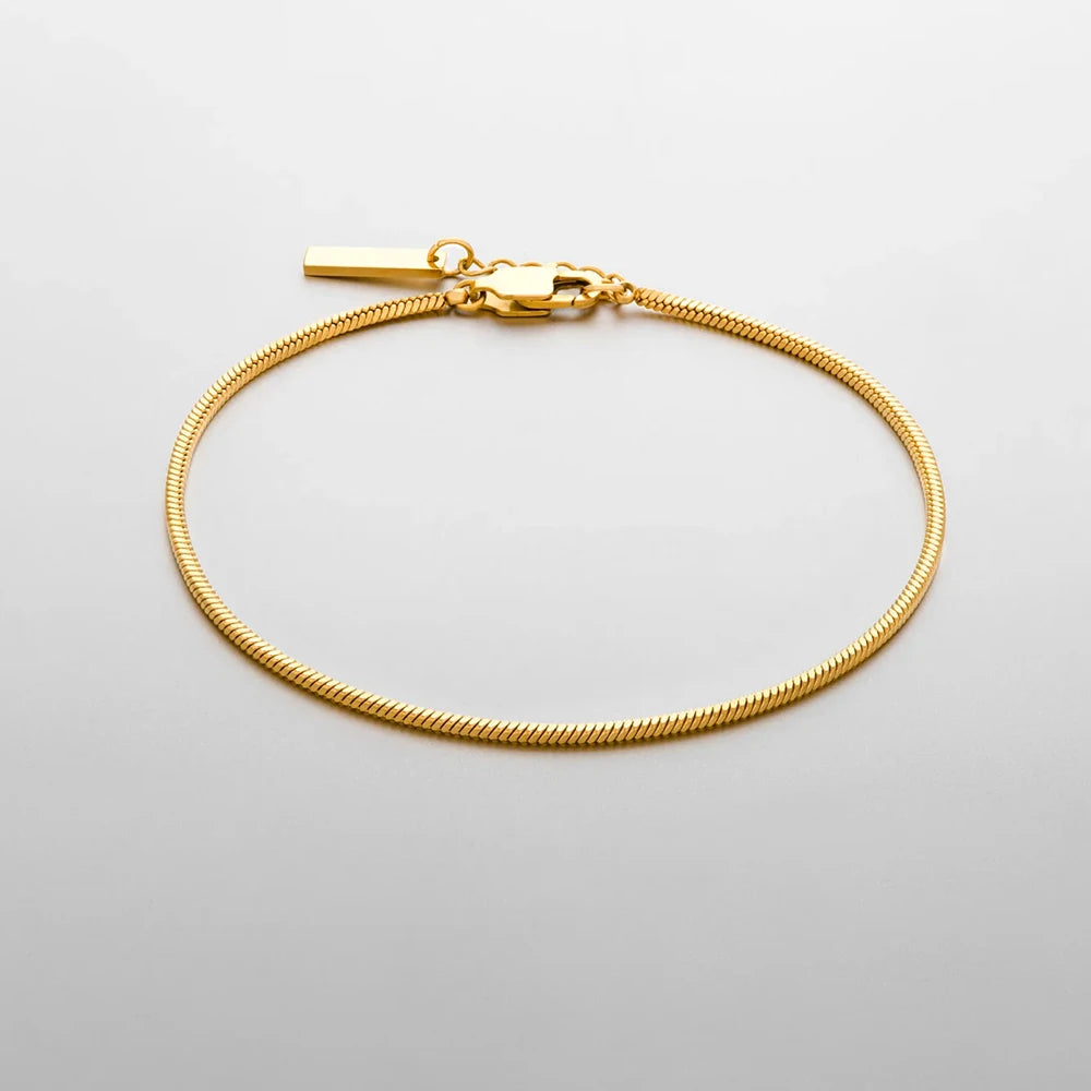 BRAVAN Minimal Bracelet - Gold - BRAVAN BRAVAN Minimal Bracelet - Gold  (Store description)