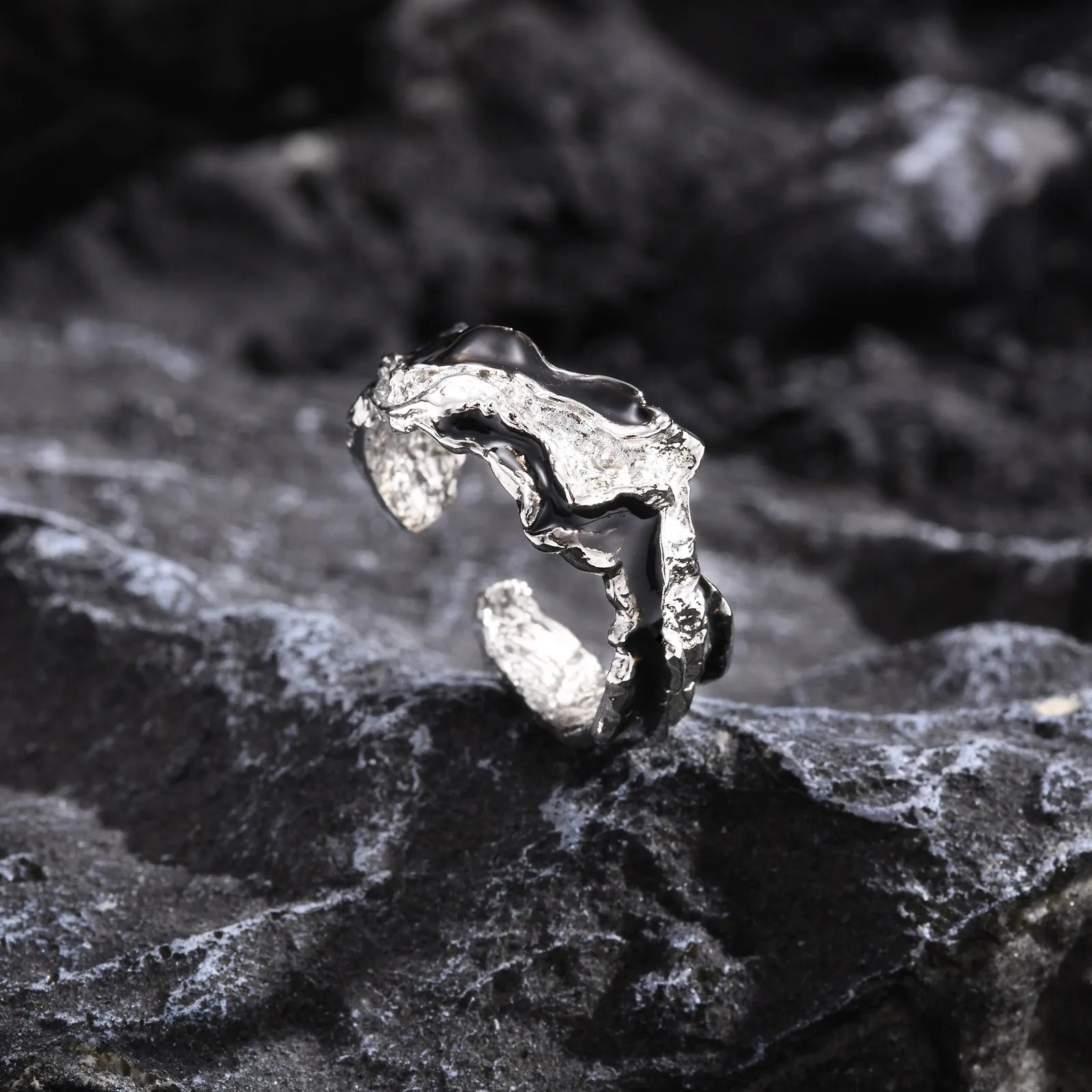 Lava Ring - Silver - BRAVAN Lava Ring - Silver  (Store description)