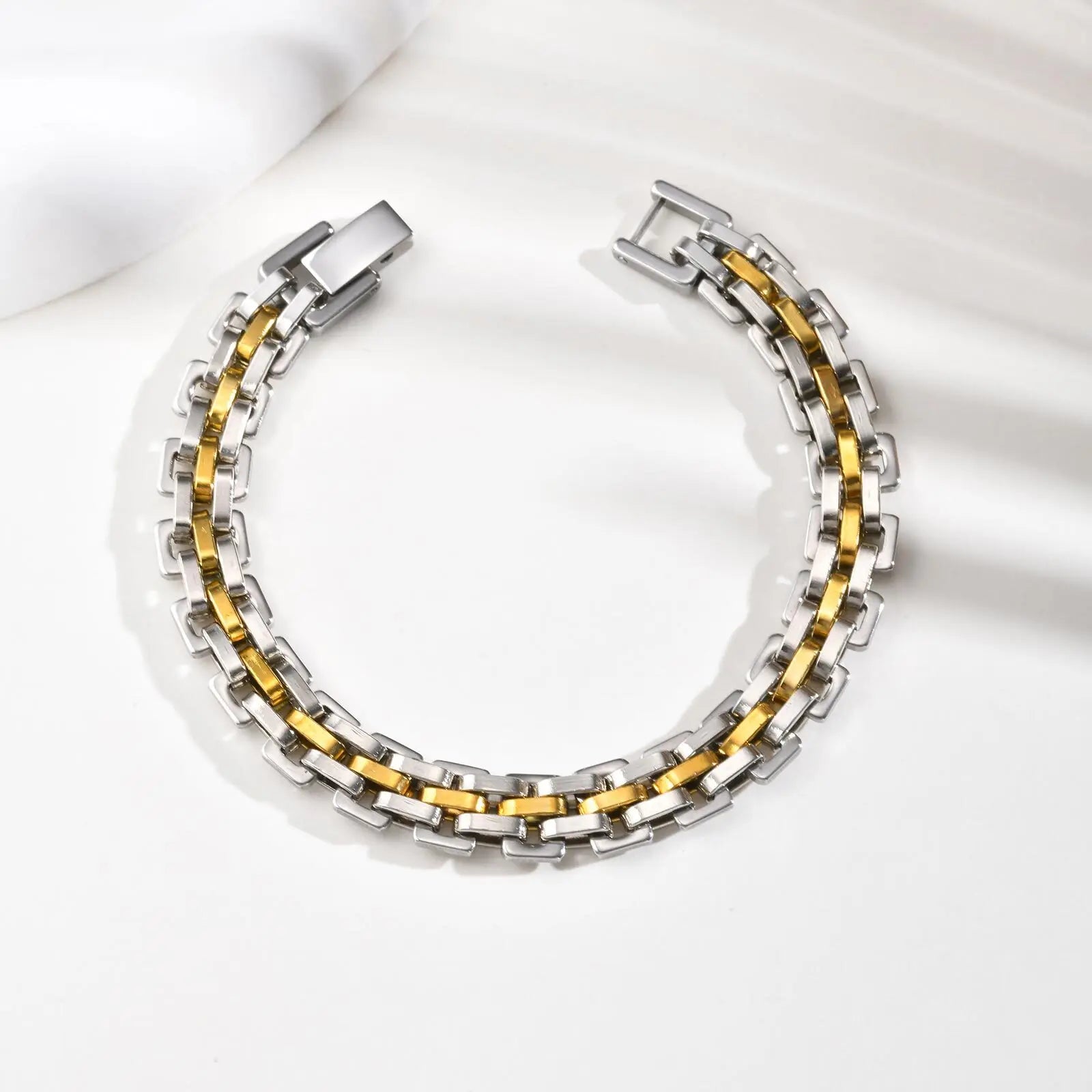Watch Link Bracelet - Gold - BRAVAN Watch Link Bracelet - Gold  (Store description)