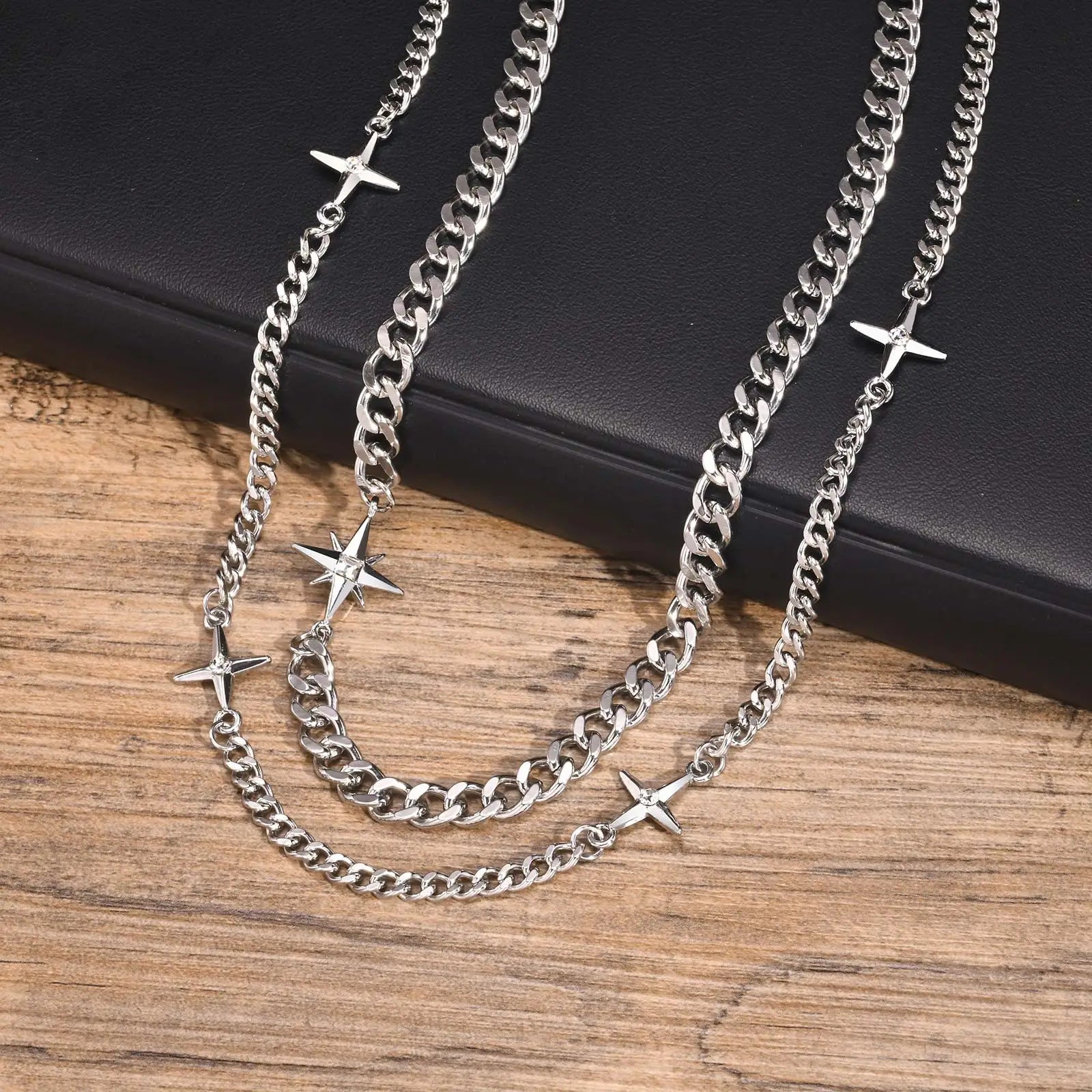 Star Necklace - Silver - BRAVAN Star Necklace - Silver  (Store description)