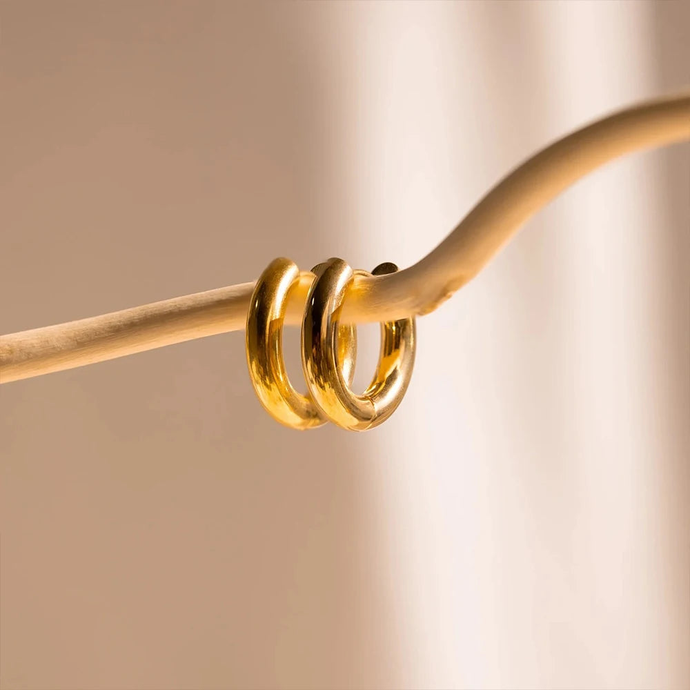 Huggie Hoop Earrings – Gold