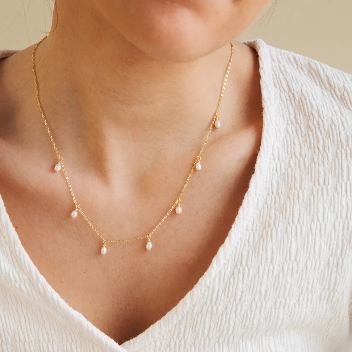 Clavicle Pearl Necklace - Gold