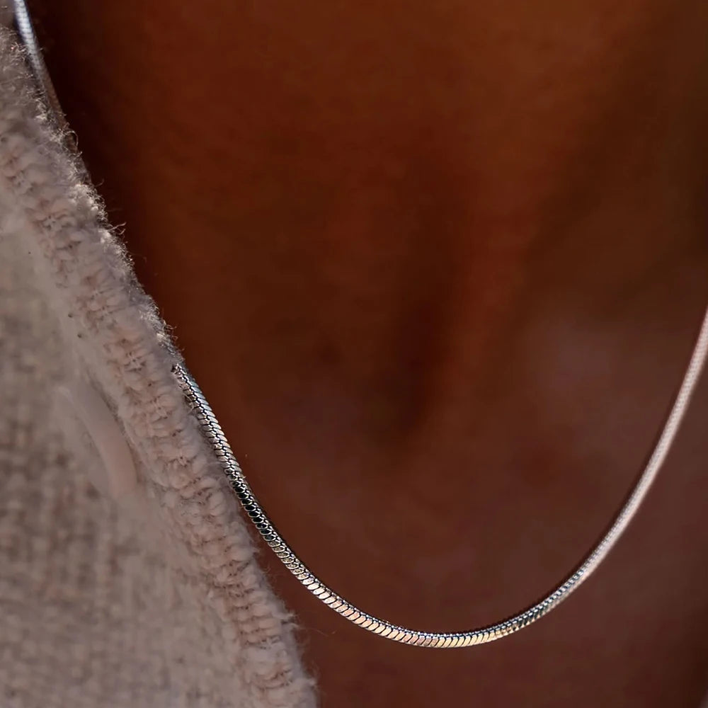 Clavicular Necklace - Gold - BRAVAN Clavicular Necklace - Gold  (Store description)