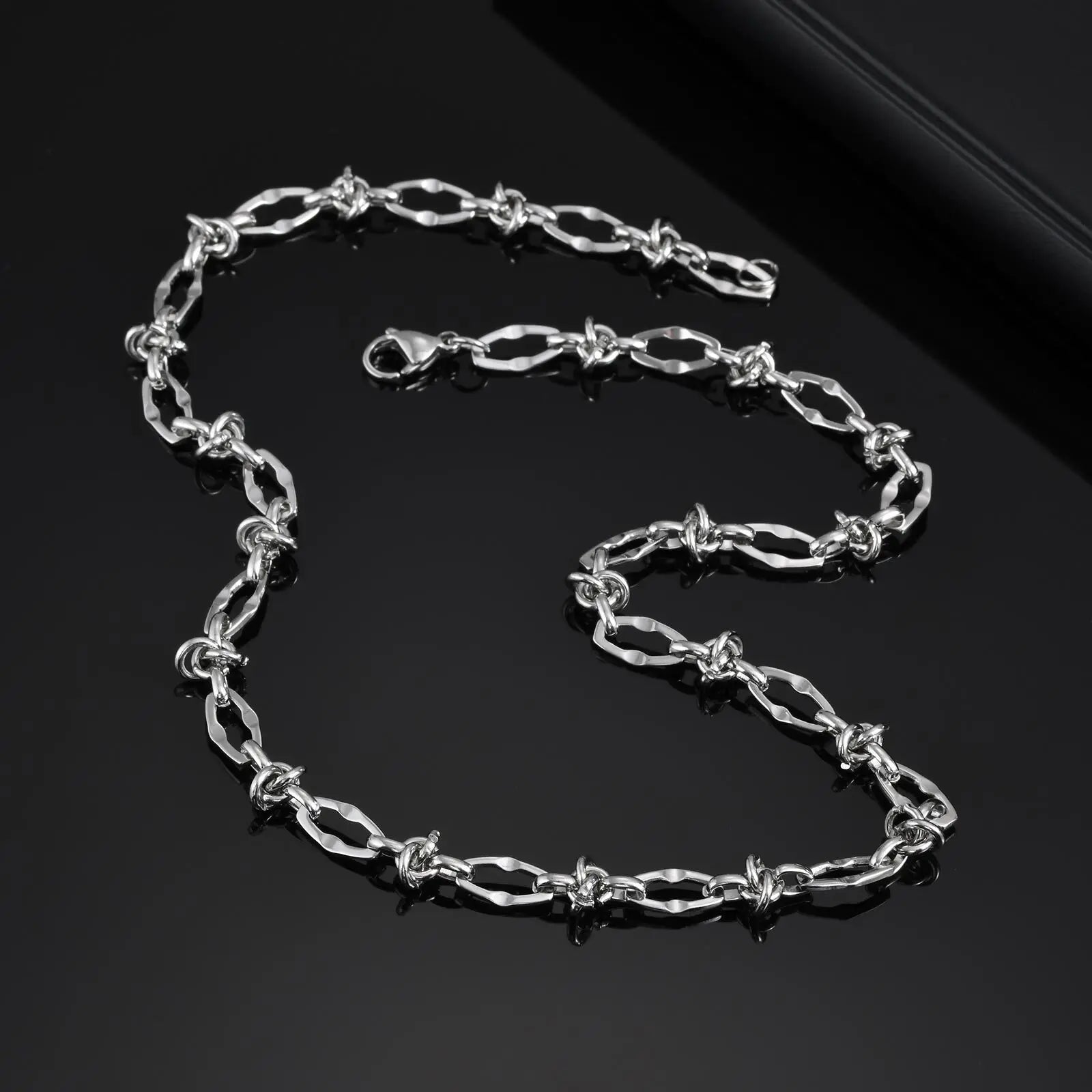 Thorn Knot Necklace - Silver - BRAVAN Thorn Knot Necklace - Silver  (Store description)