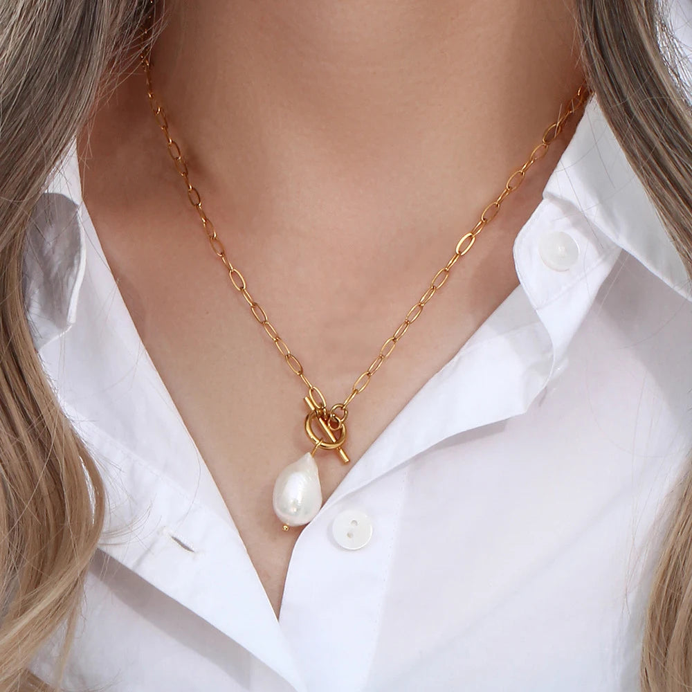 Freshwater Pearl Toggle Necklace - Gold