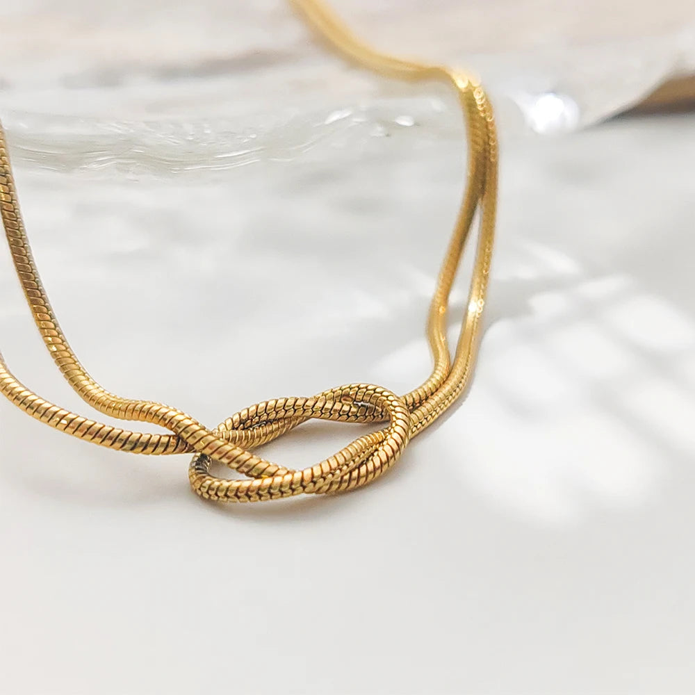 Minimalist Knotted Necklace - 14k Gold