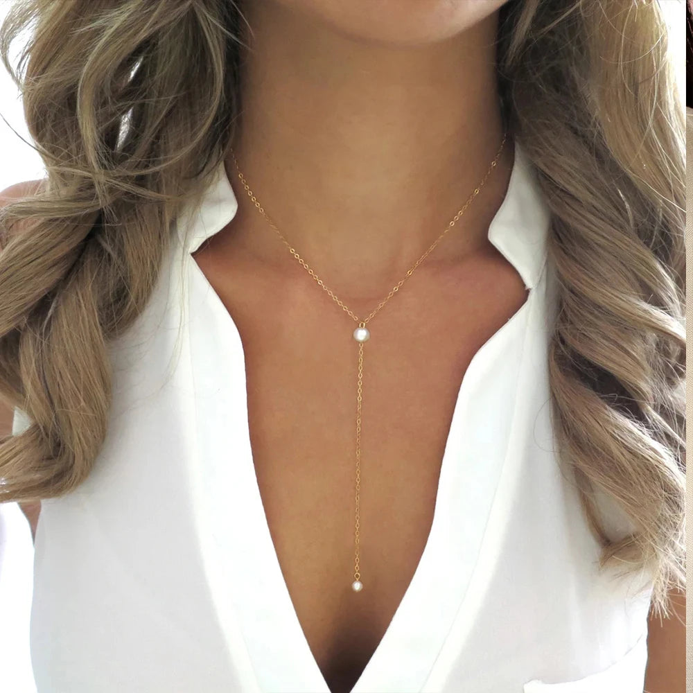 Dainty Pearl Necklace - Gold