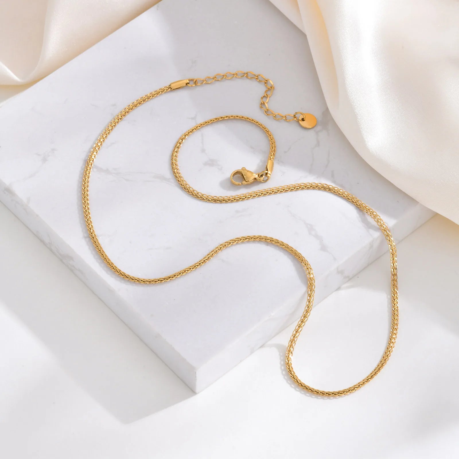 Woven Necklace 2MM - Gold - BRAVAN Woven Necklace 2MM - Gold  (Store description)
