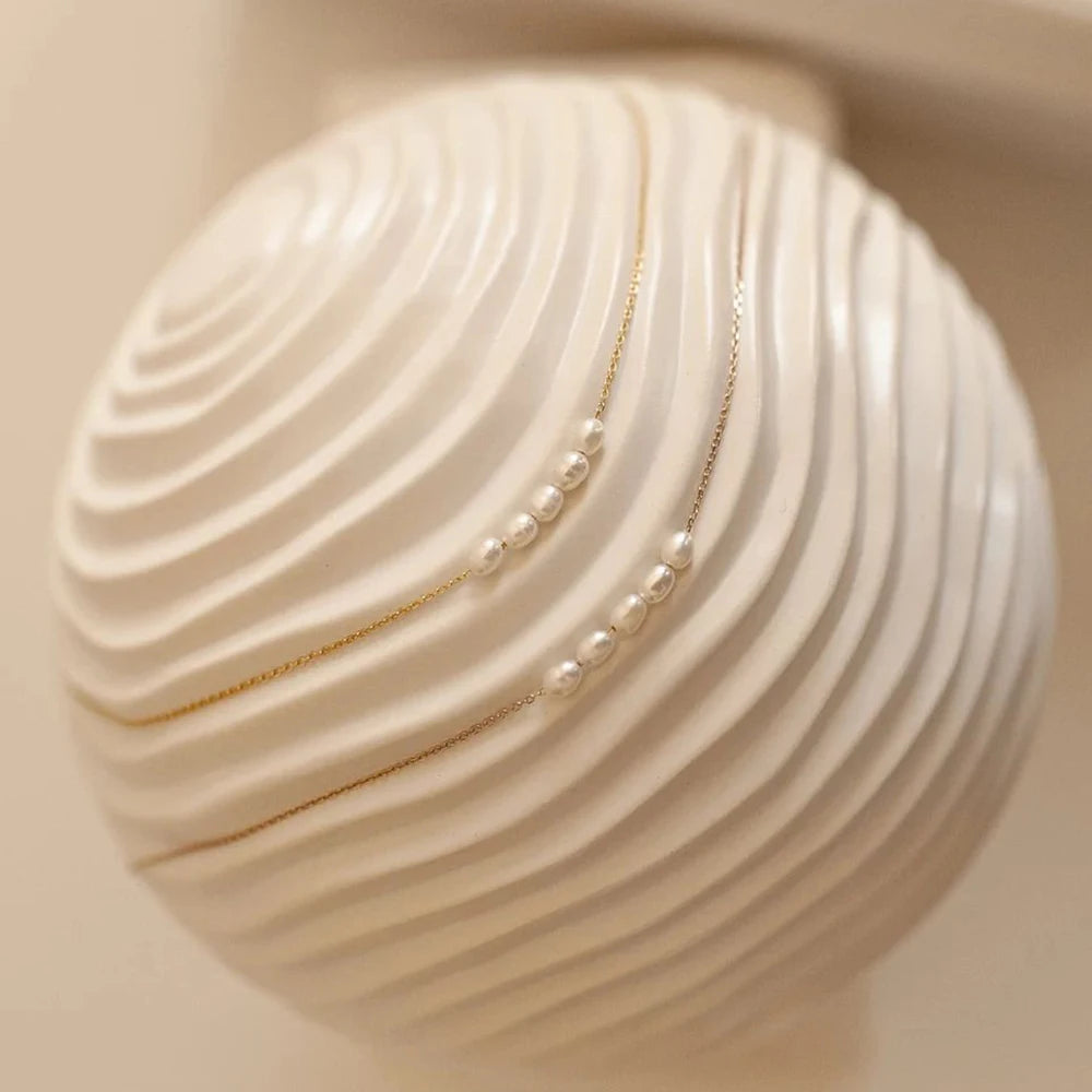 Minimalist Pearl Necklace - Gold