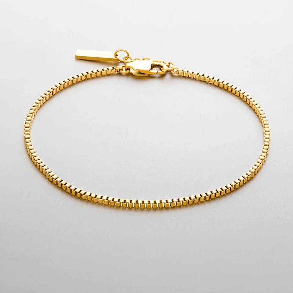 Box Chain Bracelet - Gold - BRAVAN Box Chain Bracelet - Gold  (Store description)