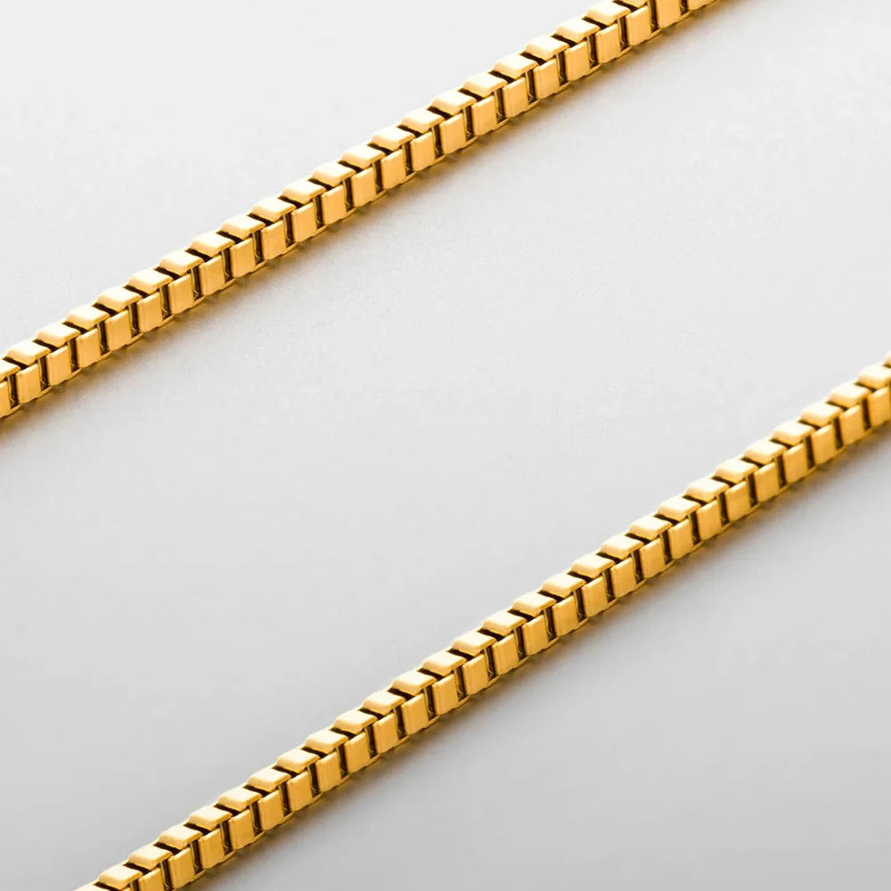Collarbone Necklace - Gold - BRAVAN Collarbone Necklace - Gold  (Store description)