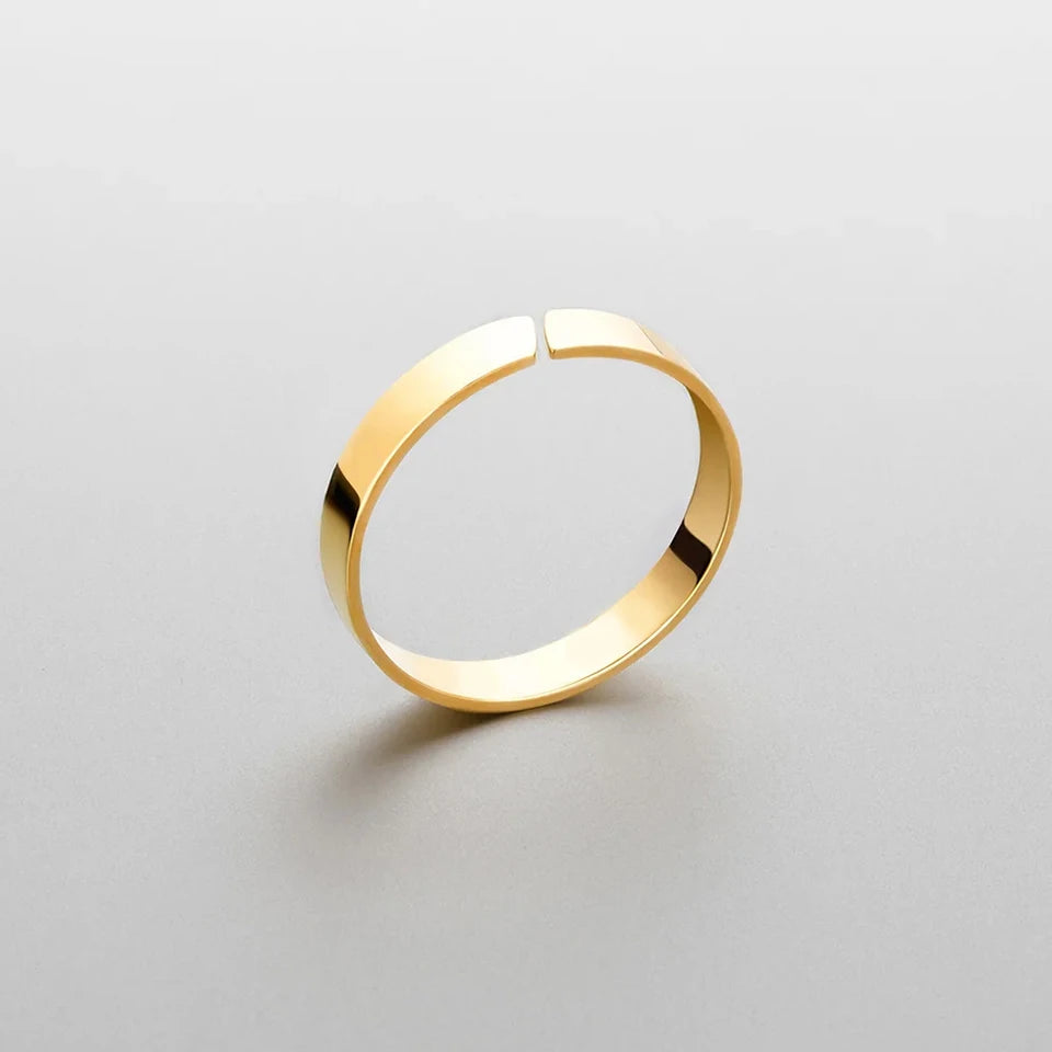 Minimal Ring - 18KT Gold - BRAVAN Minimal Ring - 18KT Gold  (Store description)