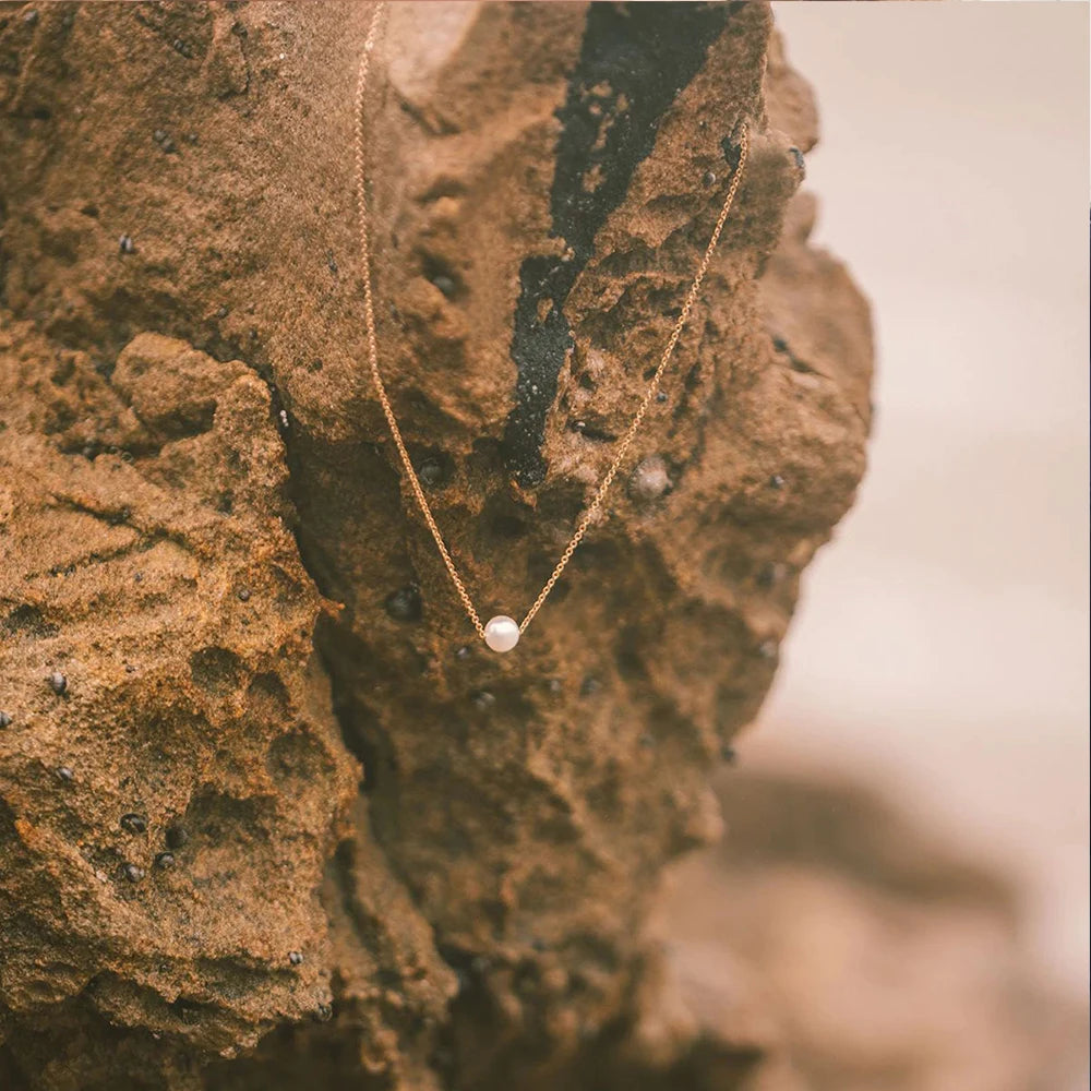 Pearl Choker - Gold