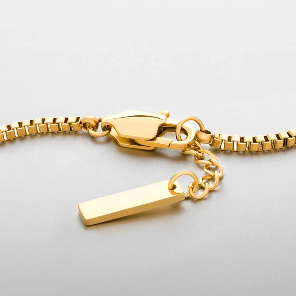 Box Chain Bracelet - Gold - BRAVAN Box Chain Bracelet - Gold  (Store description)