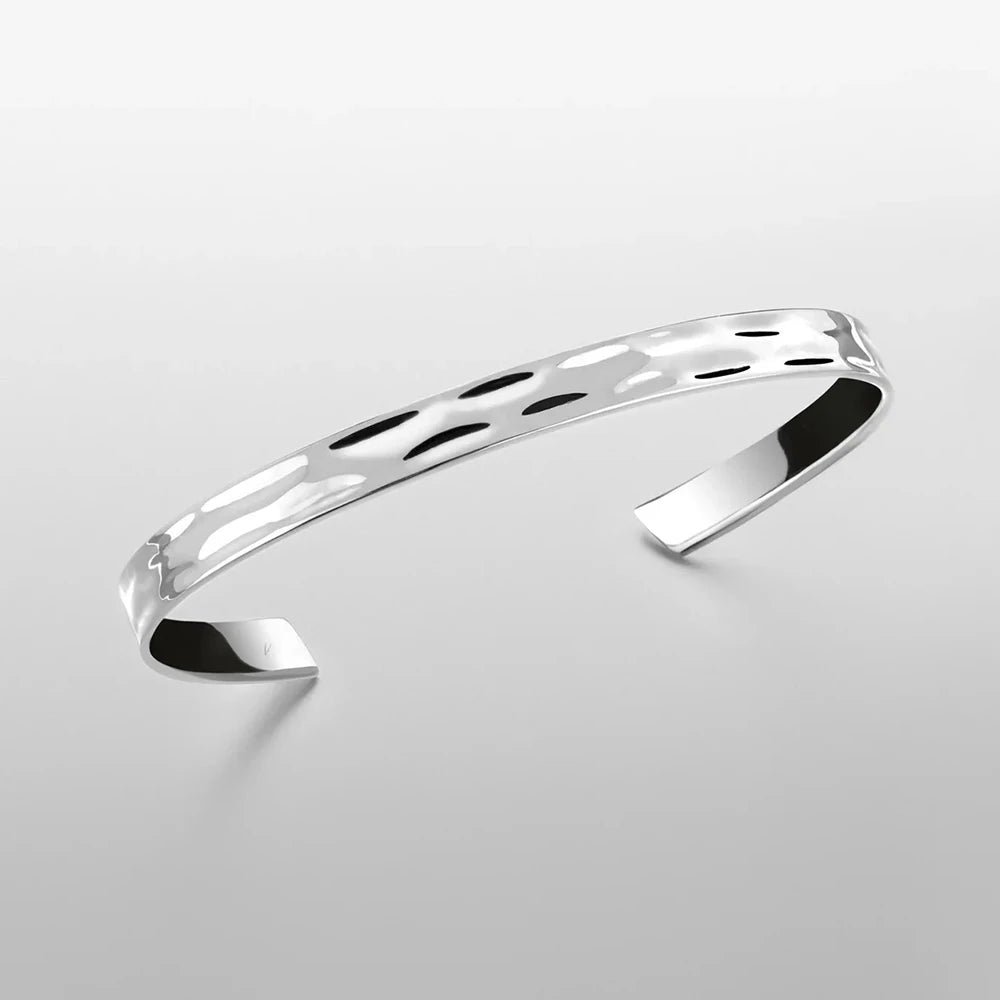 Cuff Bracelet - Gold - BRAVAN Cuff Bracelet - Gold  (Store description)