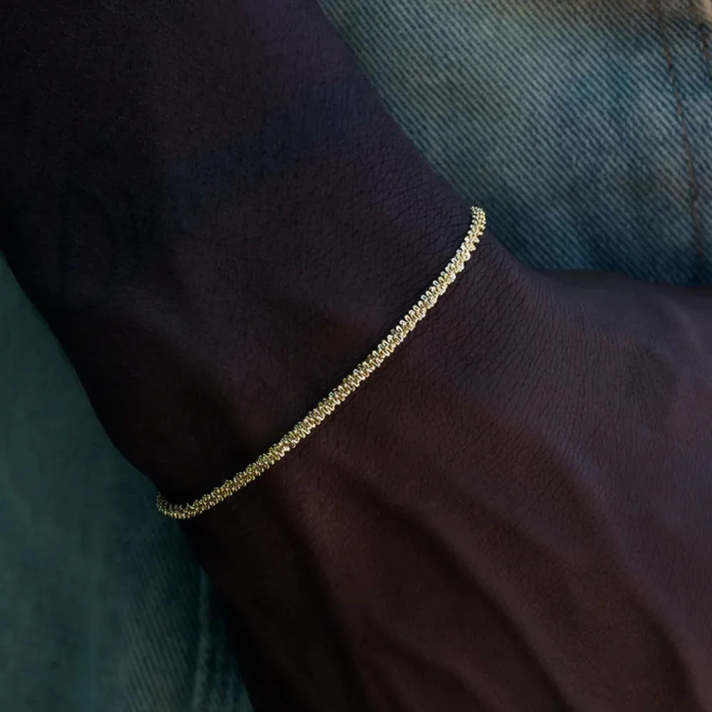 Gypsophila Rolo Link Bracelet 2.5MM - Gold - BRAVAN Gypsophila Rolo Link Bracelet 2.5MM - Gold  (Store description)